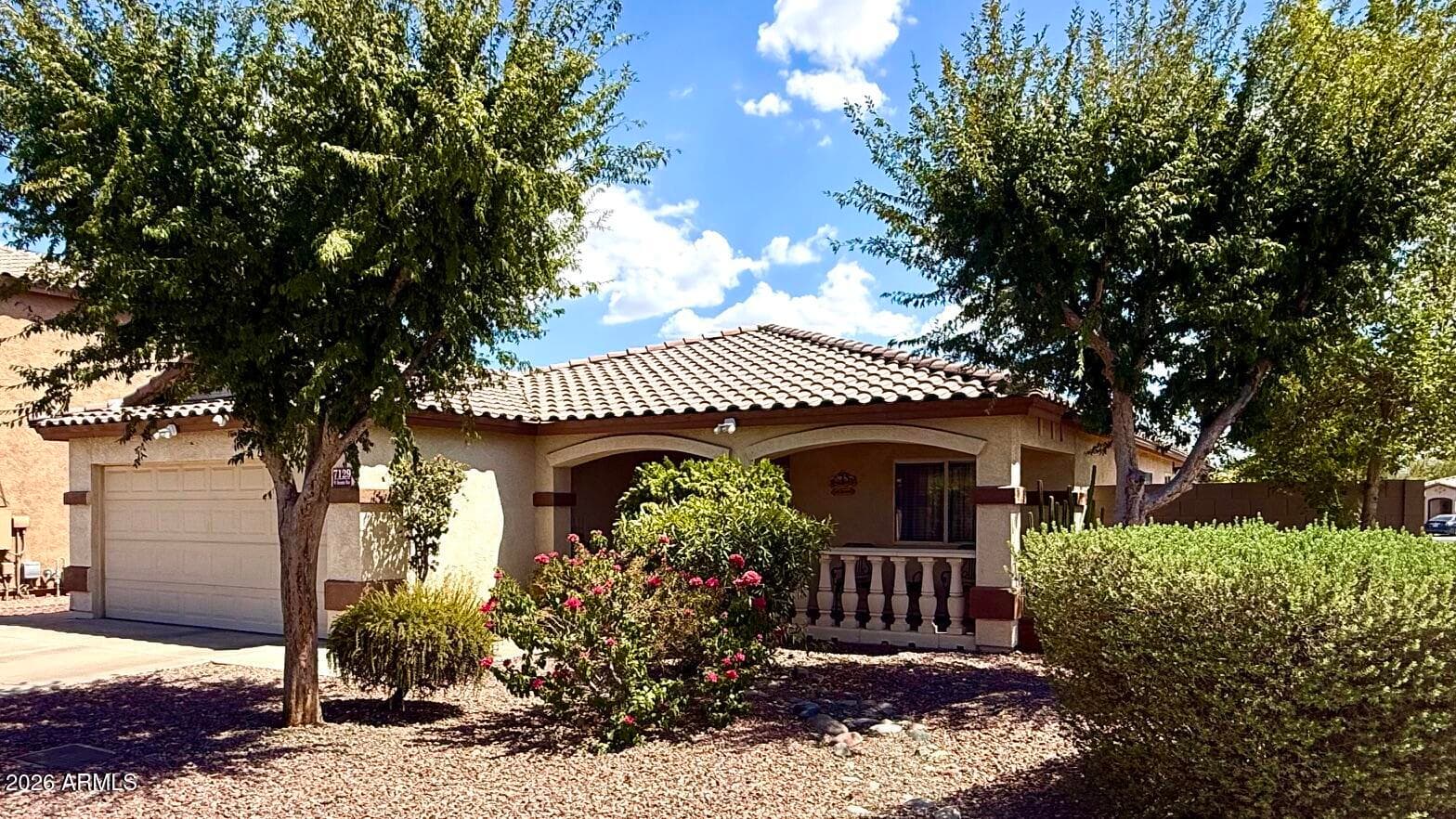 7129 W TORONTO Way, Phoenix, AZ 85043 — photo 1 of 43