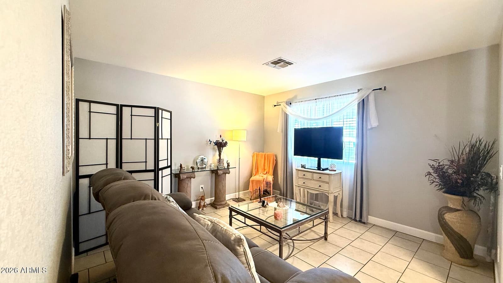 7129 W TORONTO Way, Phoenix, AZ 85043 — photo 9 of 43