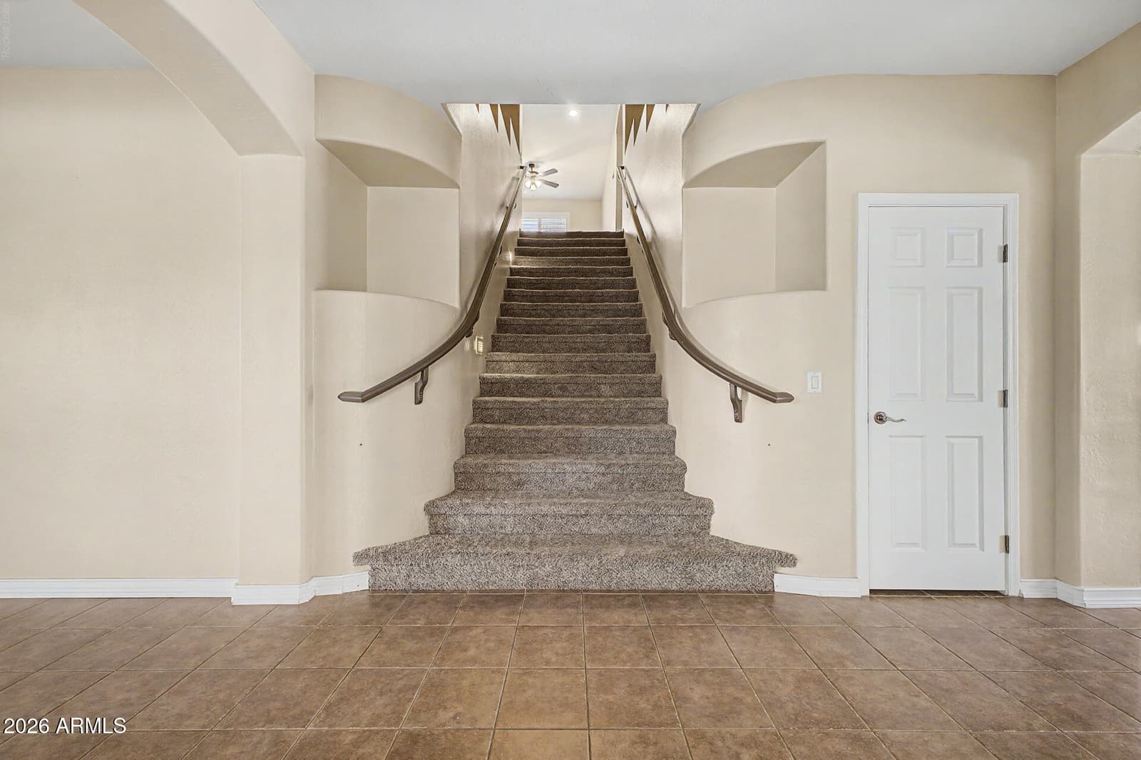 17940 W DESERT Lane, Surprise, AZ 85388 — photo 4 of 41