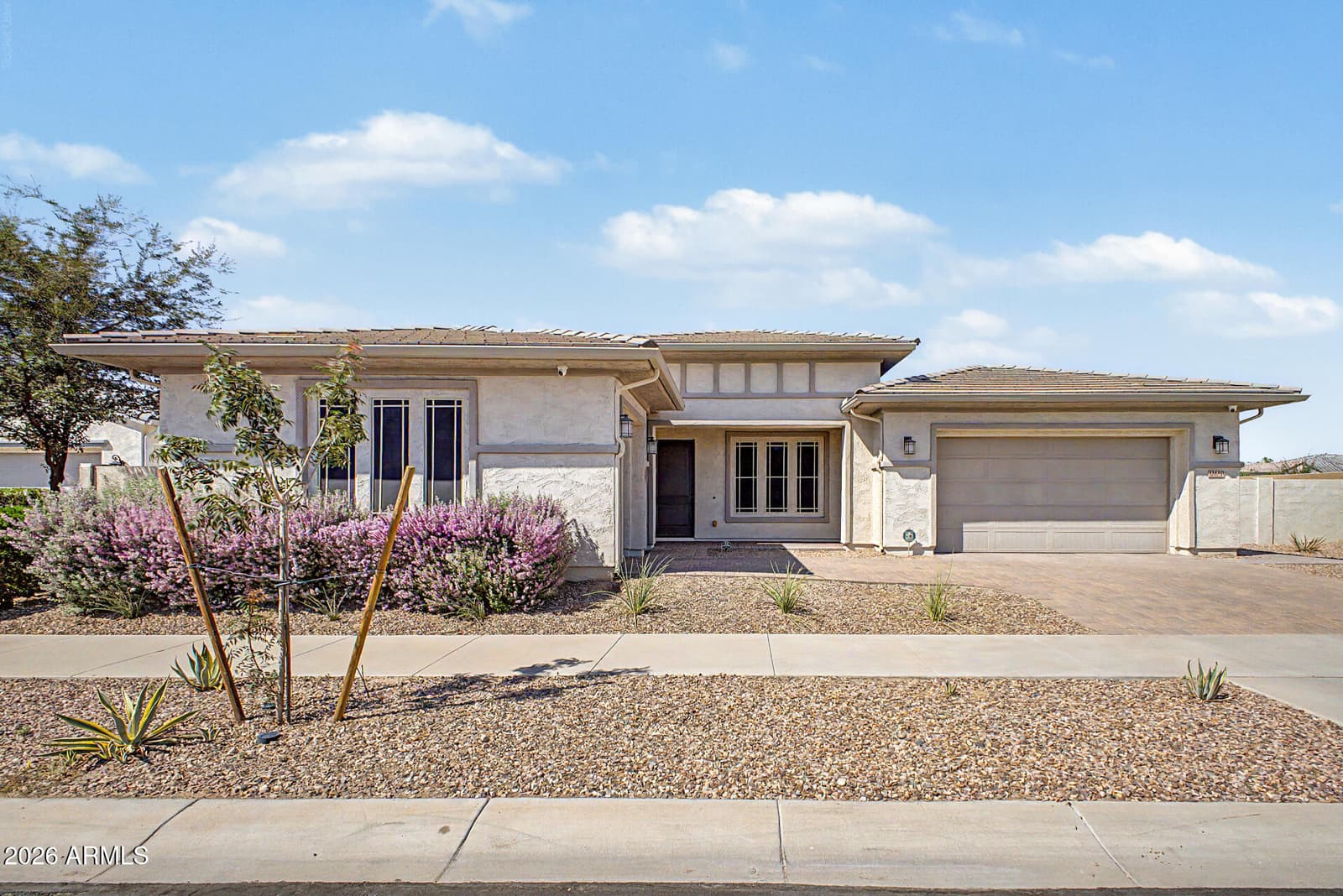 10650 E TRILLIUM Avenue, Mesa, AZ 85212 — photo 6 of 43