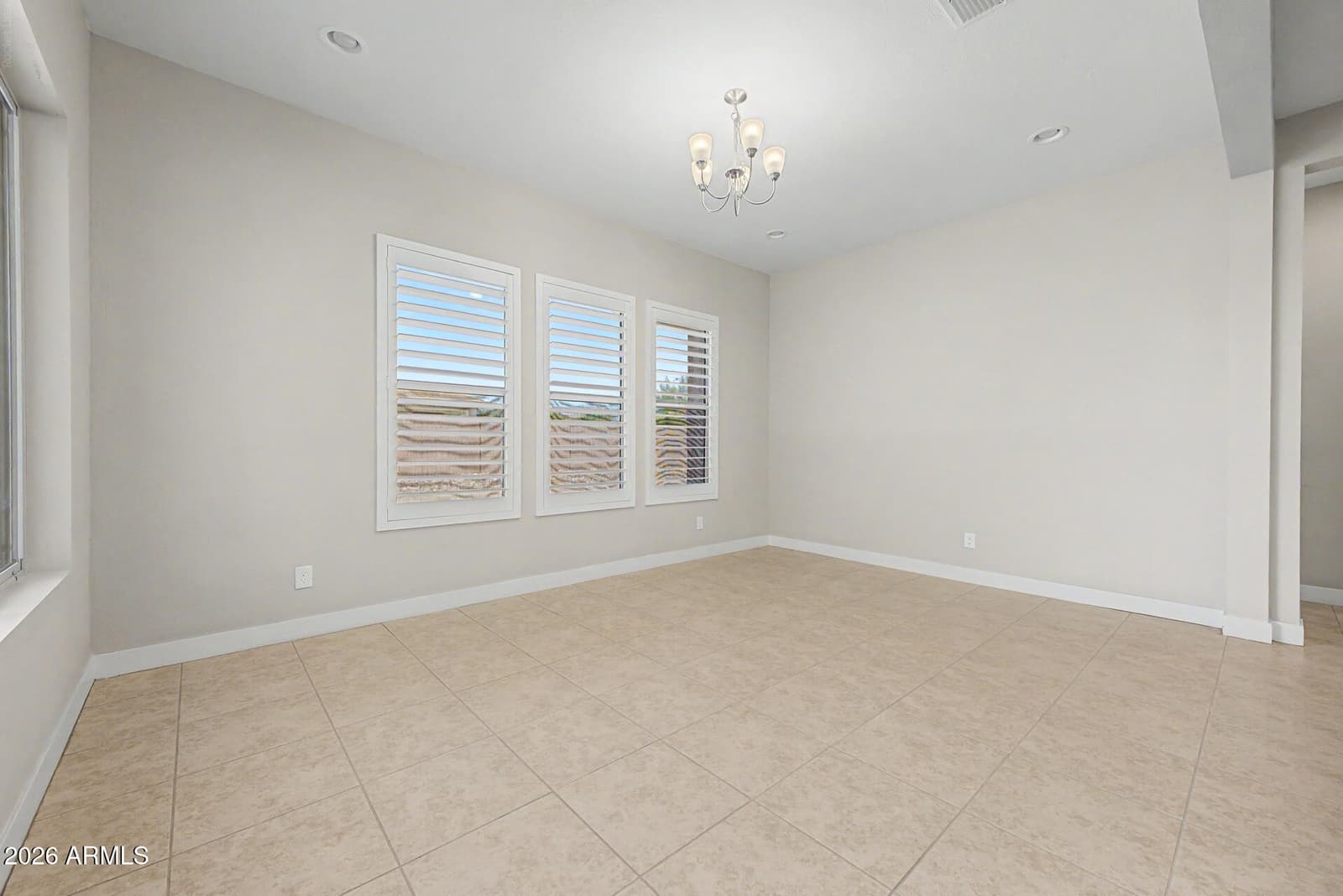 10650 E TRILLIUM Avenue, Mesa, AZ 85212 — photo 13 of 43