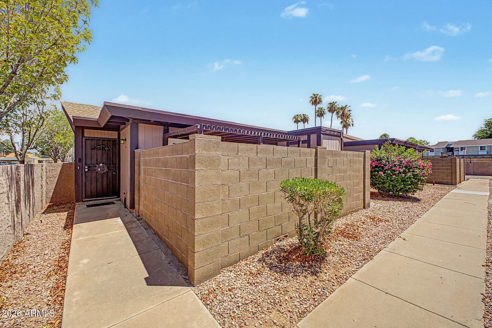 1827 E KIRKLAND Lane A, Tempe, AZ 85281 — photo 25 of 26