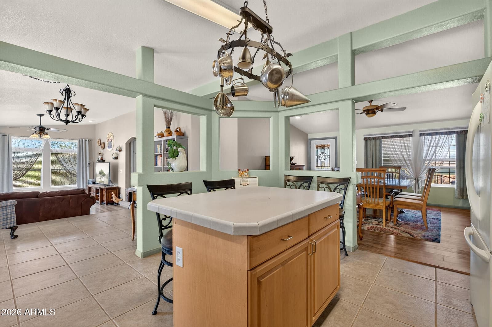 39208 S ENTERPRISE Road, Arlington, AZ 85322 — photo 8 of 22