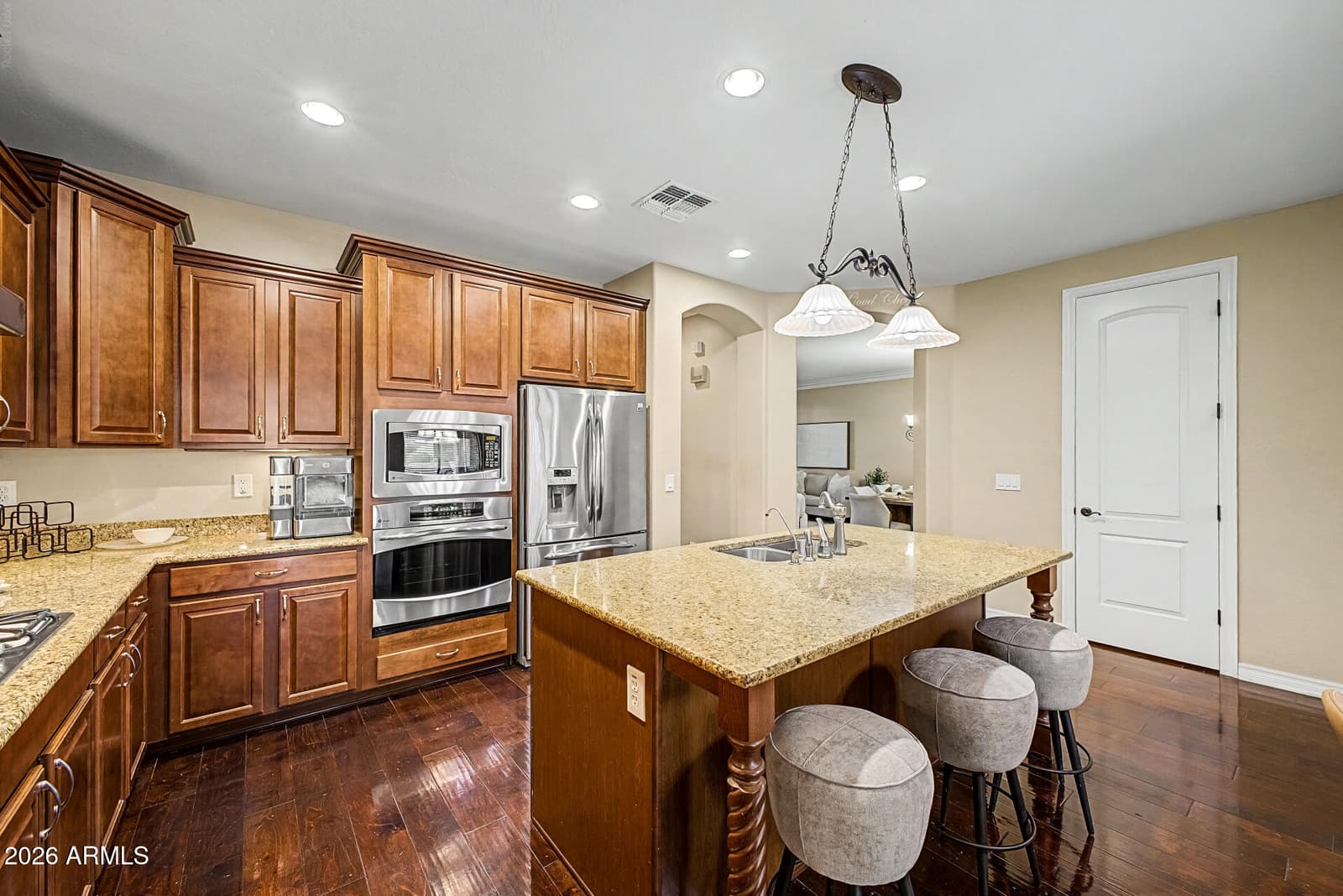 2526 E TONTO Drive, Gilbert, AZ 85298 — photo 16 of 40