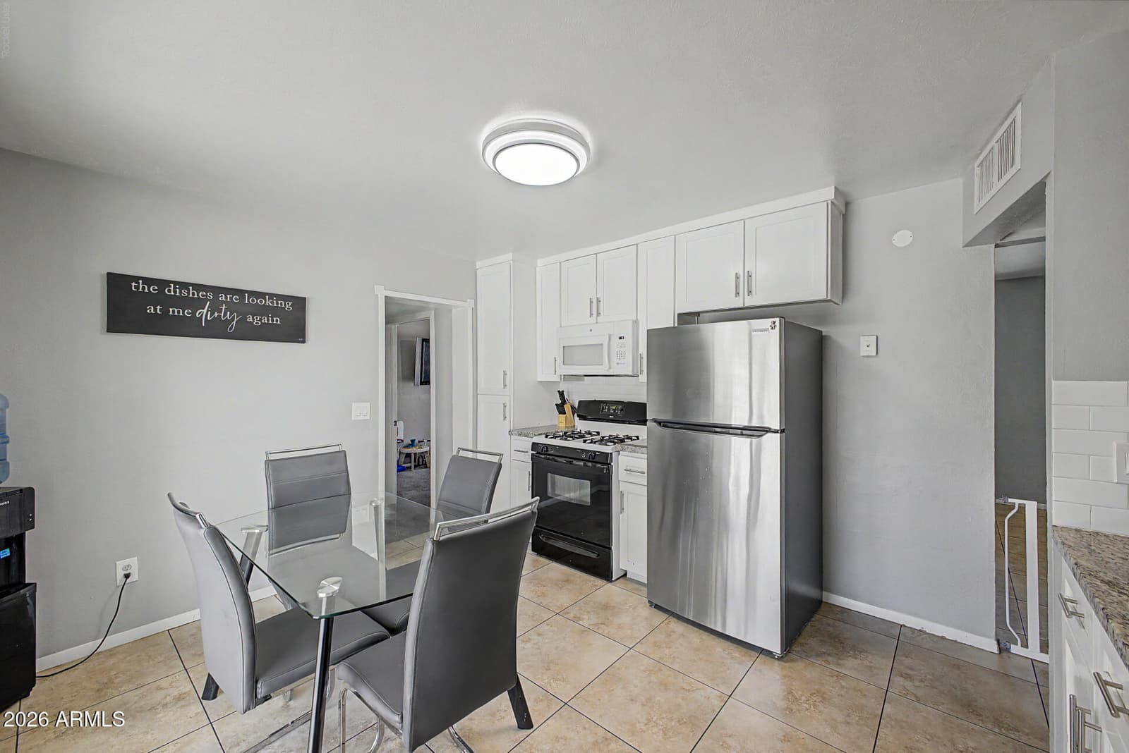 3349 W COLUMBINE Drive, Phoenix, AZ 85029 — photo 11 of 26