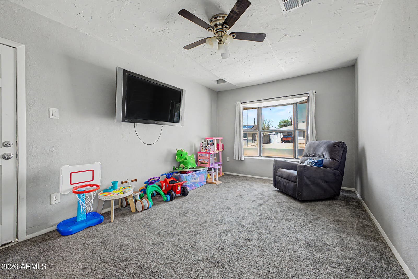 3349 W COLUMBINE Drive, Phoenix, AZ 85029 — photo 12 of 26
