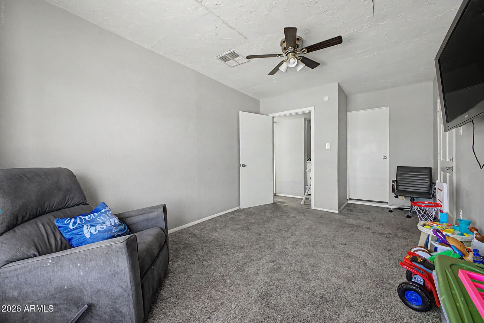 3349 W COLUMBINE Drive, Phoenix, AZ 85029 — photo 14 of 26