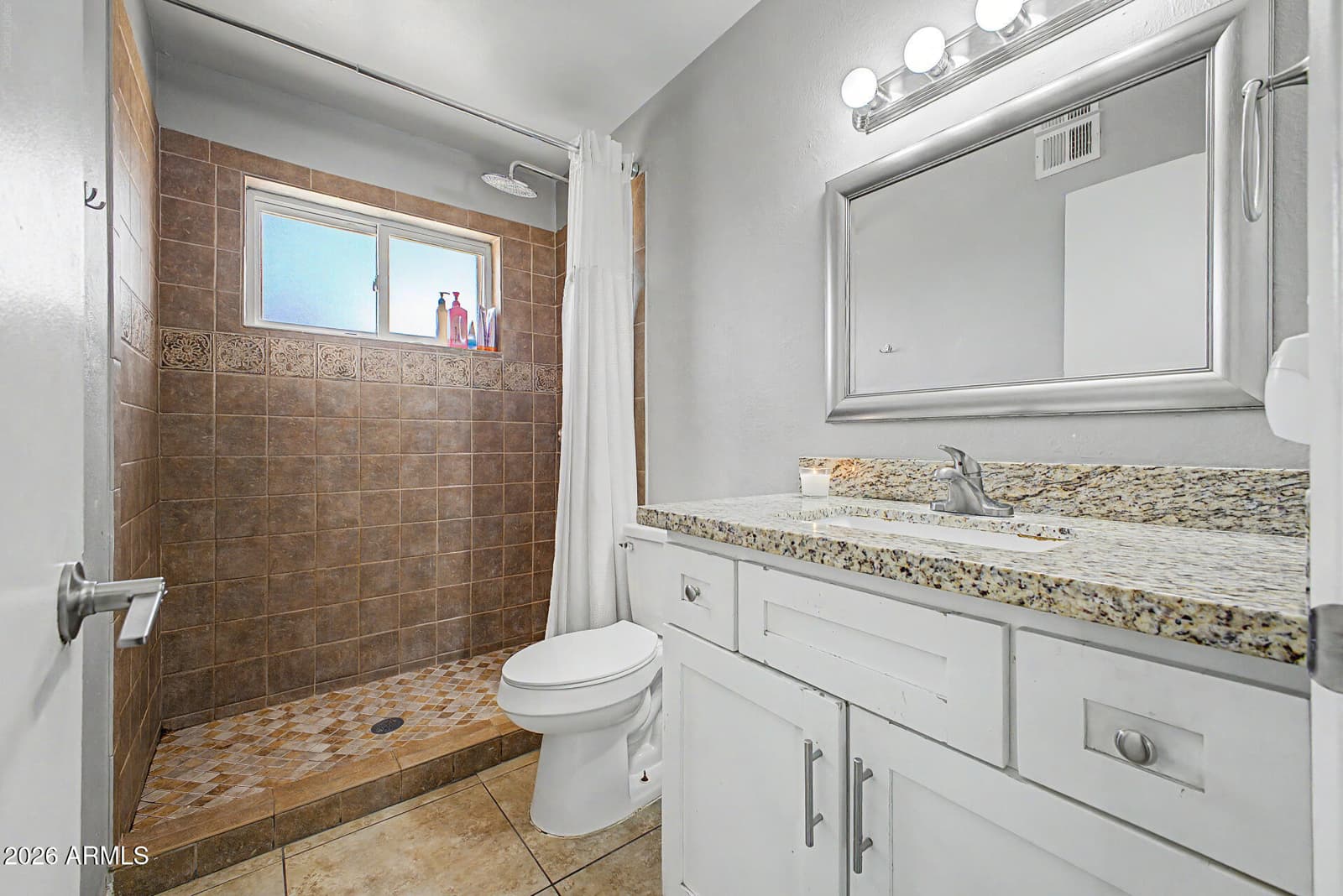 3349 W COLUMBINE Drive, Phoenix, AZ 85029 — photo 15 of 26