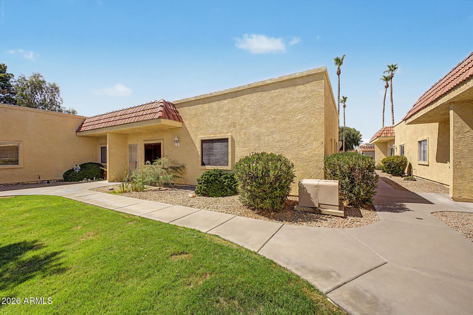 17201 N 16TH Drive 9, Phoenix, AZ 85023 — photo 2 of 29