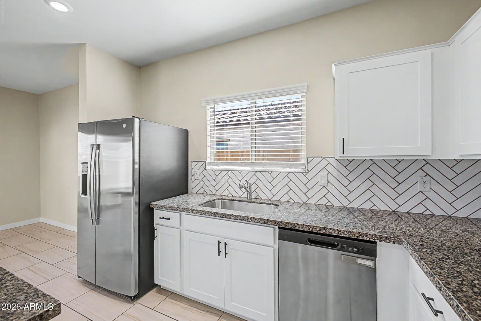 40320 W BRAVO Drive, Maricopa, AZ 85138 — photo 11 of 39