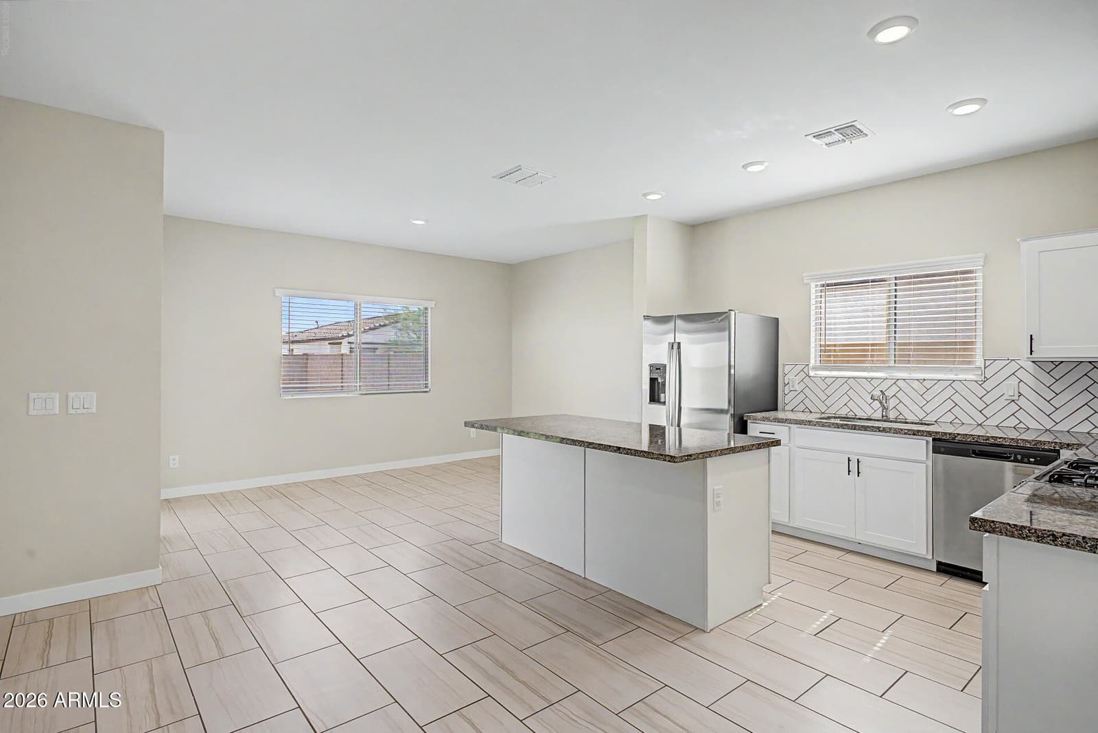 40320 W BRAVO Drive, Maricopa, AZ 85138 — photo 14 of 39