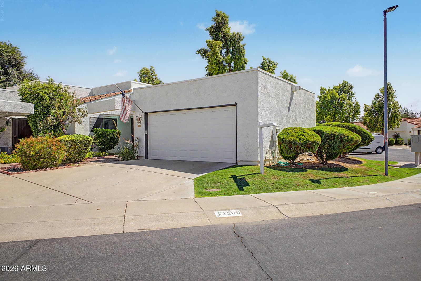 4209 E FRIESS Drive, Phoenix, AZ 85032 — photo 1 of 35