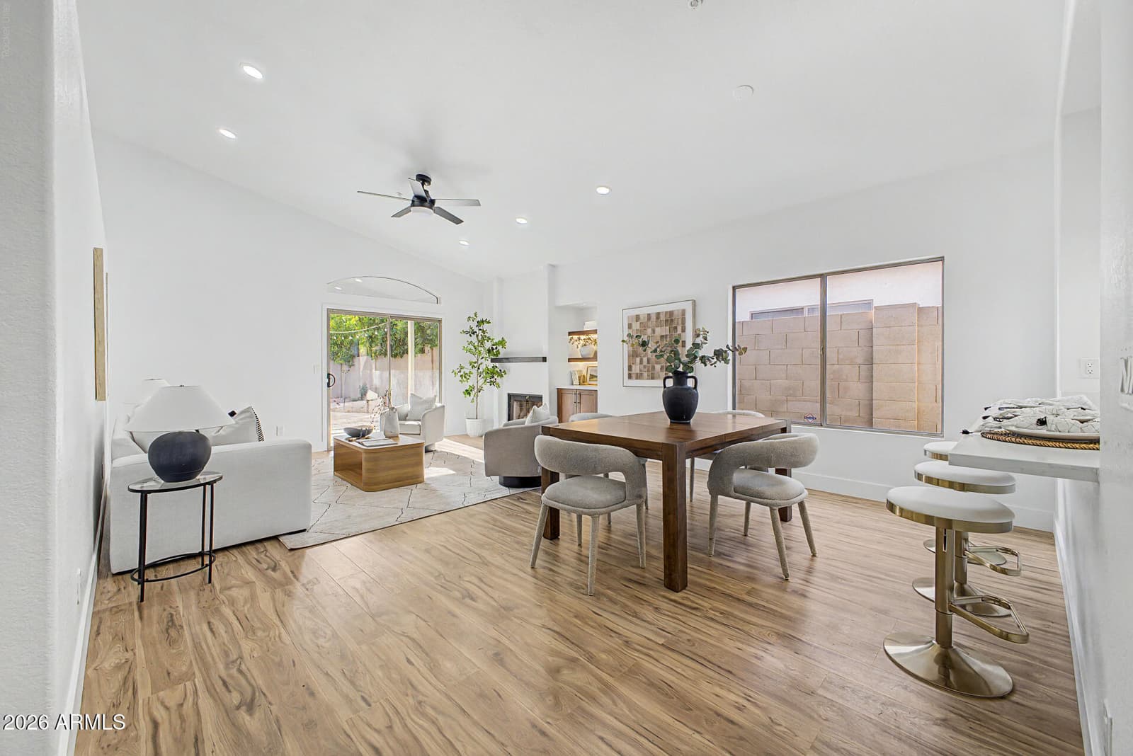 3152 N 83RD Place, Scottsdale, AZ 85251 — photo 5 of 57