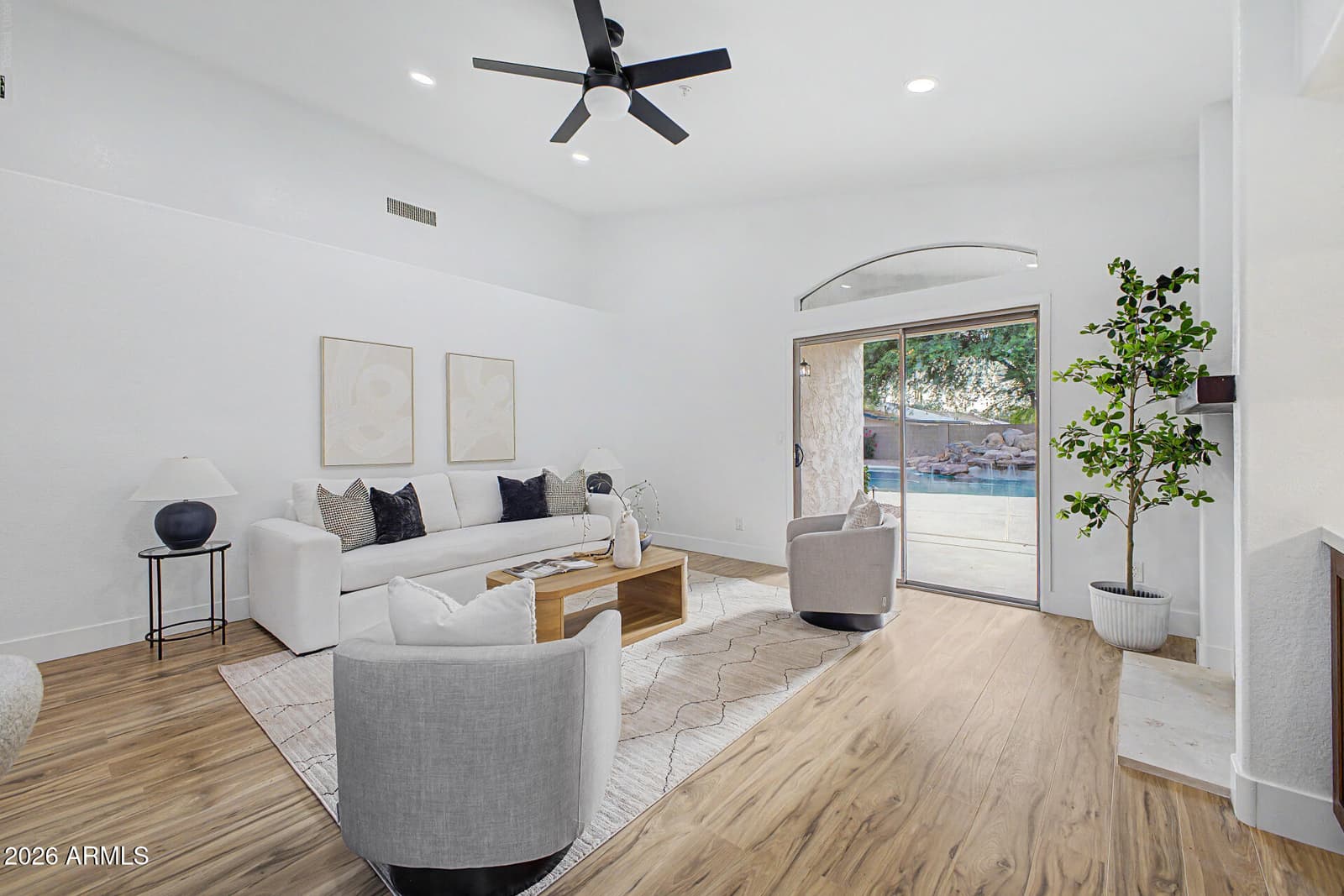 3152 N 83RD Place, Scottsdale, AZ 85251 — photo 3 of 57