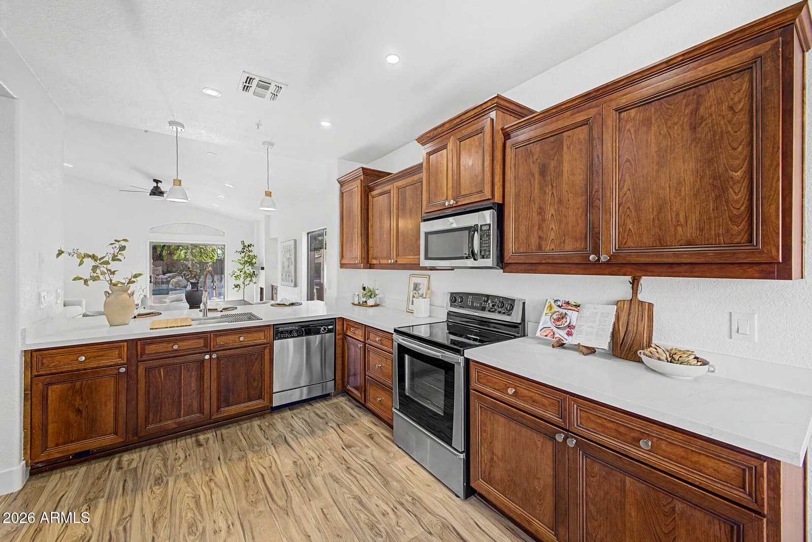 3152 N 83RD Place, Scottsdale, AZ 85251 — photo 13 of 57