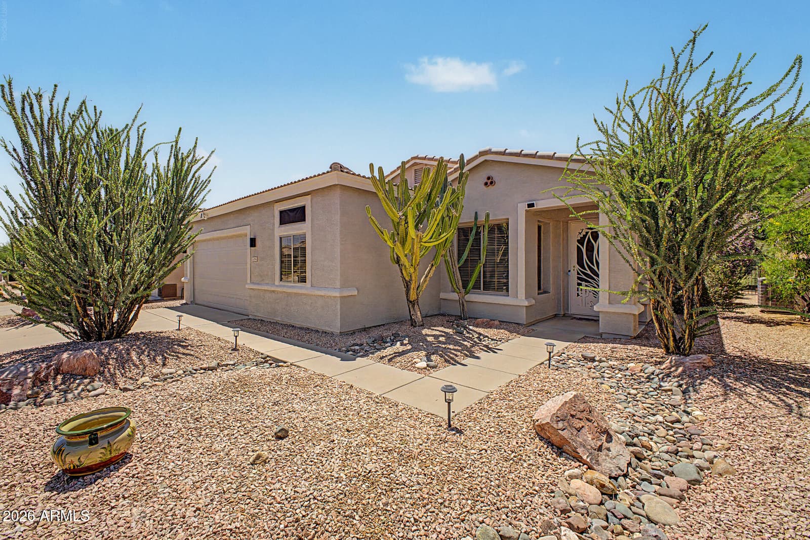 4334 S STRONG BOX Road, Gold Canyon, AZ 85118 — photo 7 of 41