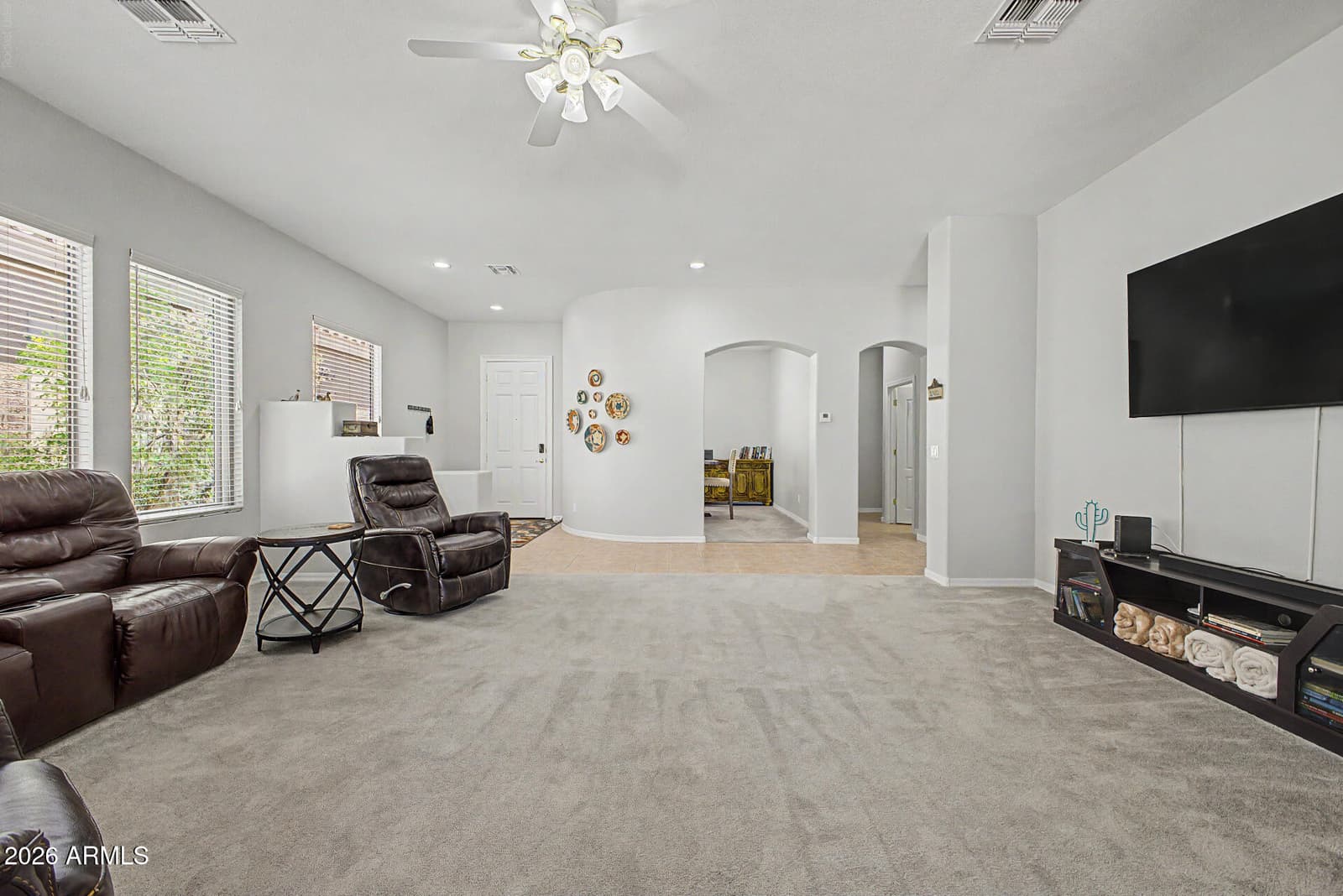4334 S STRONG BOX Road, Gold Canyon, AZ 85118 — photo 10 of 41