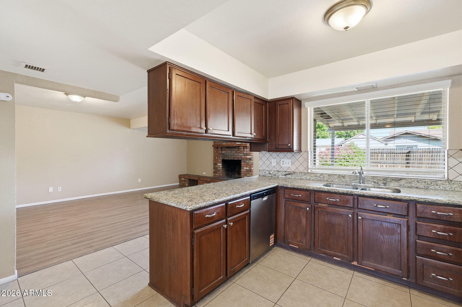 4612 W SAGUARO Drive, Glendale, AZ 85304 — photo 19 of 43