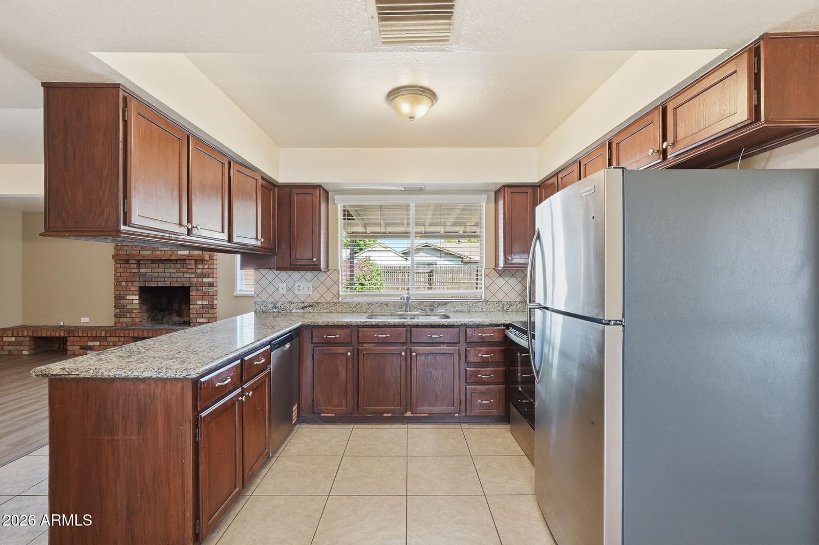 4612 W SAGUARO Drive, Glendale, AZ 85304 — photo 20 of 43