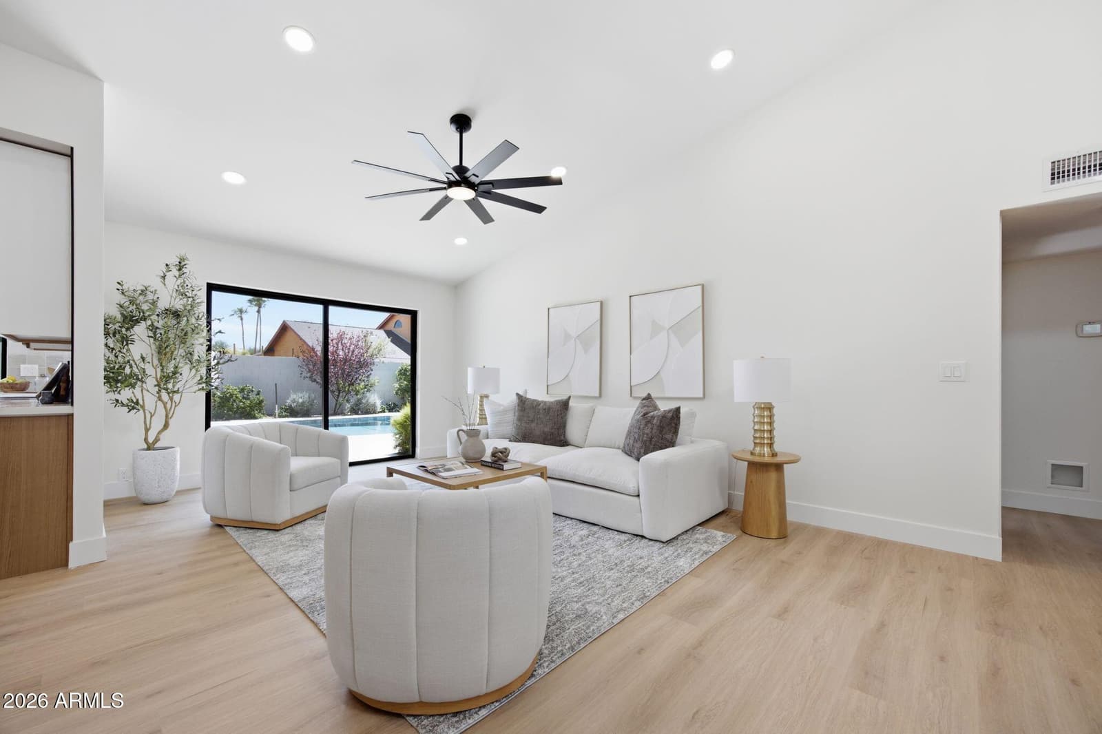 5109 E PARADISE Lane, Scottsdale, AZ 85254 — photo 2 of 38