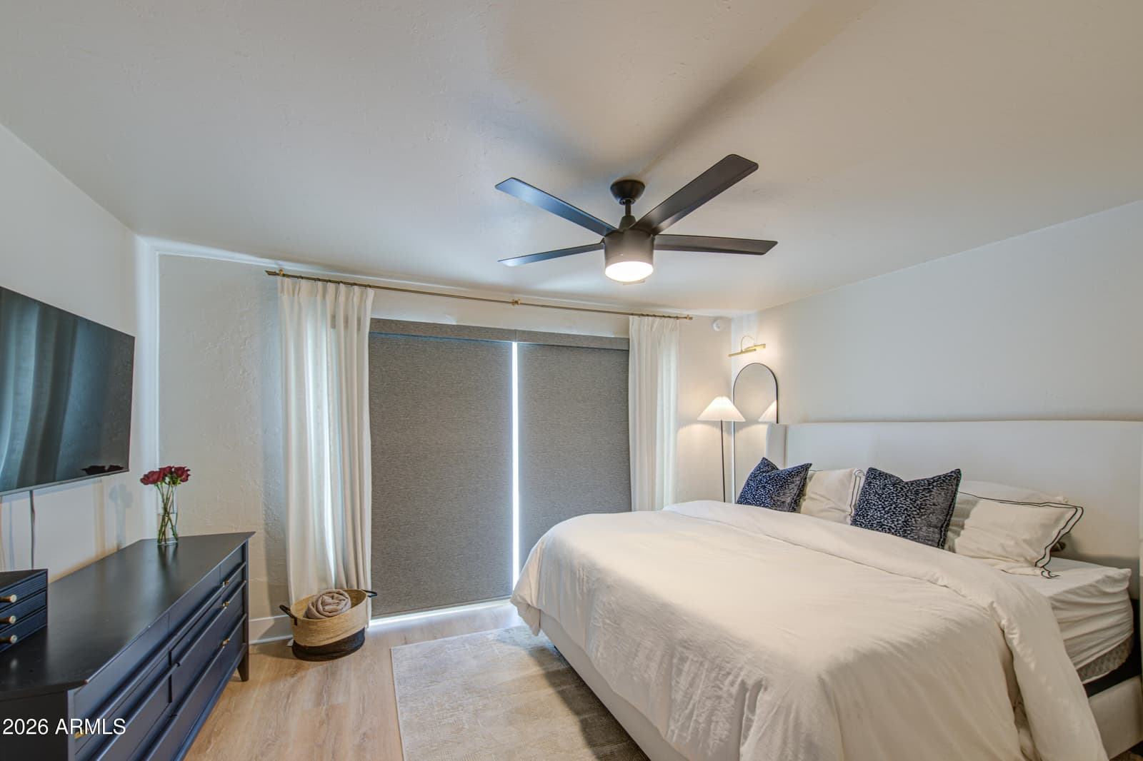 1214 E DESERT COVE Avenue, Phoenix, AZ 85020 — photo 33 of 59