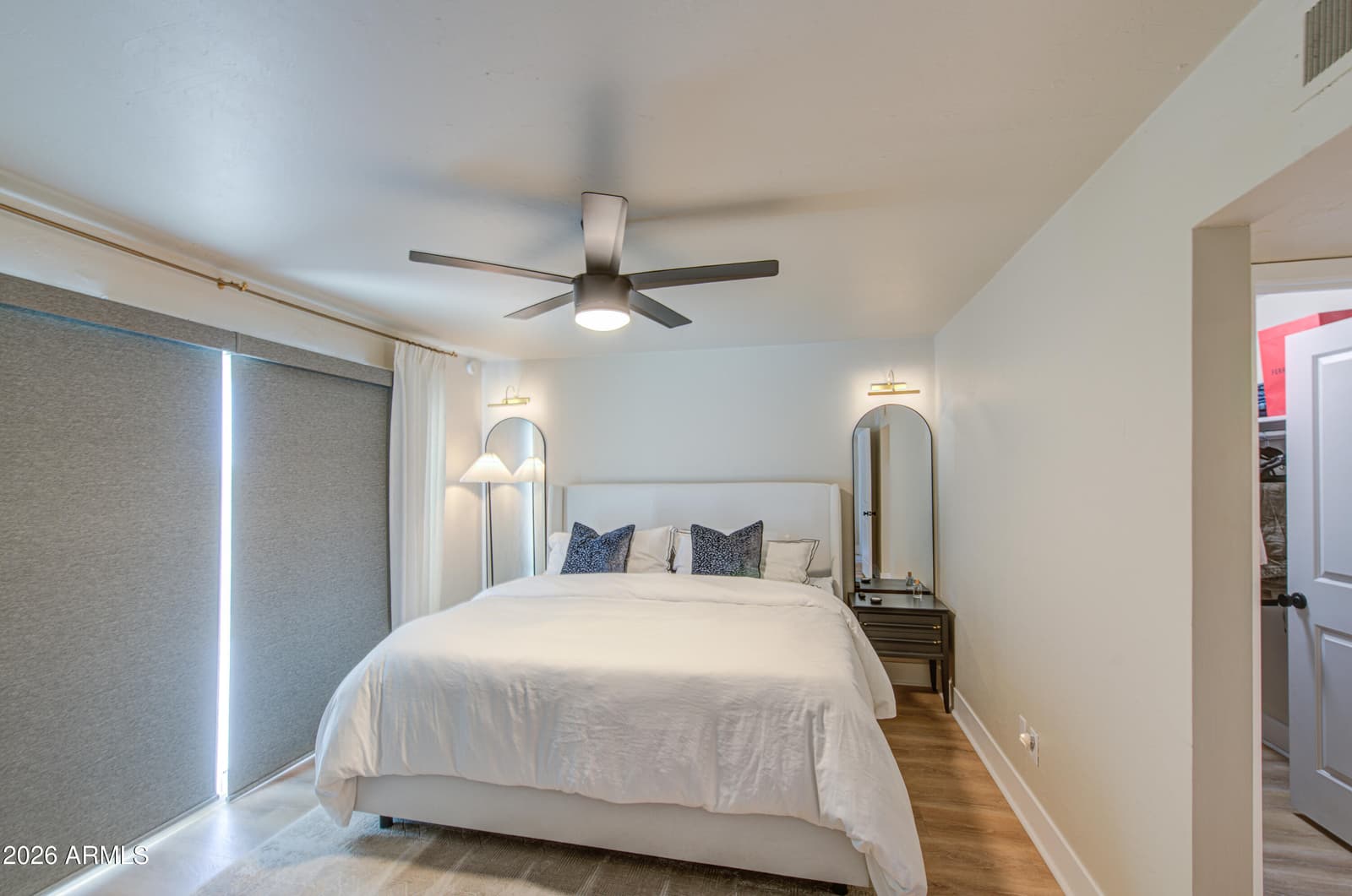 1214 E DESERT COVE Avenue, Phoenix, AZ 85020 — photo 34 of 59