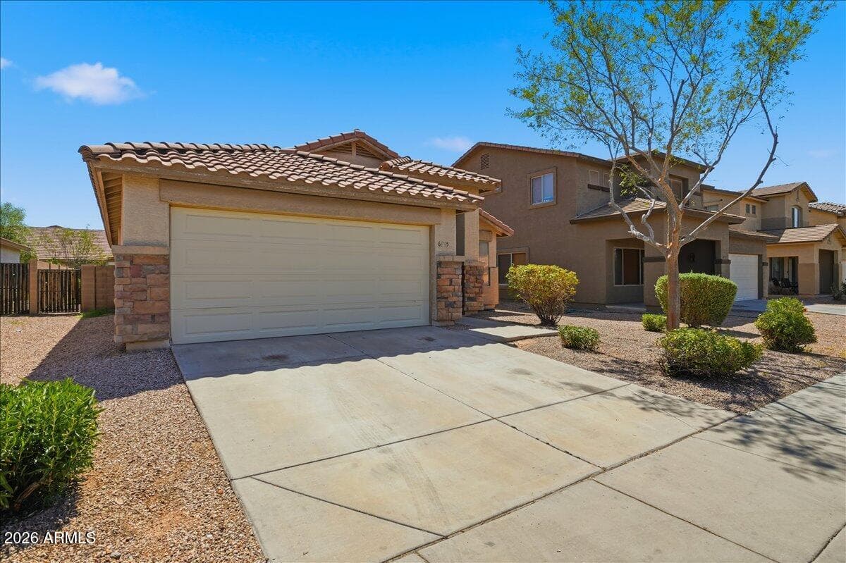 6915 S 50TH Drive, Laveen, AZ 85339 — photo 3 of 35