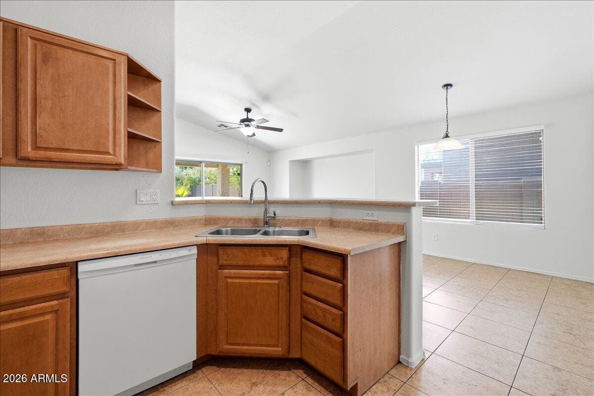6915 S 50TH Drive, Laveen, AZ 85339 — photo 15 of 35