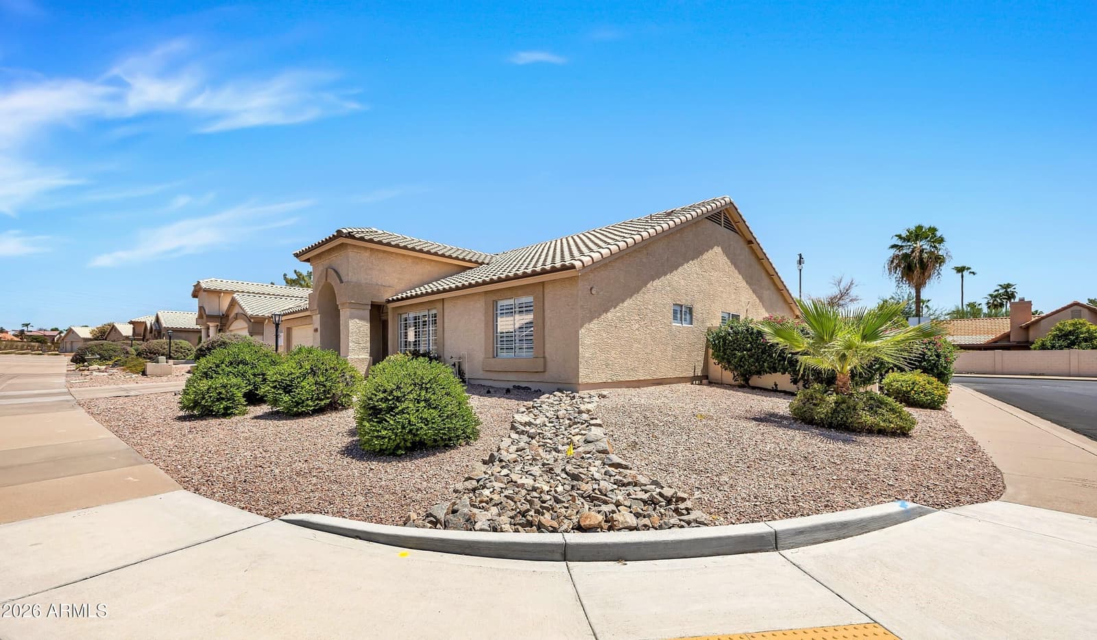 11105 E POINSETTIA Drive, Scottsdale, AZ 85259 — photo 2 of 40