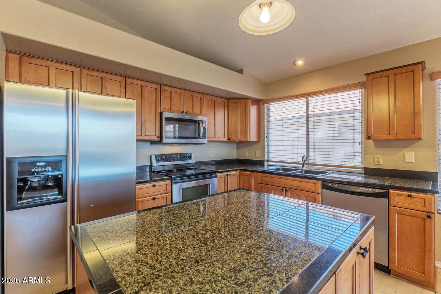 7573 W KERRY Lane, Glendale, AZ 85308 — photo 9 of 22