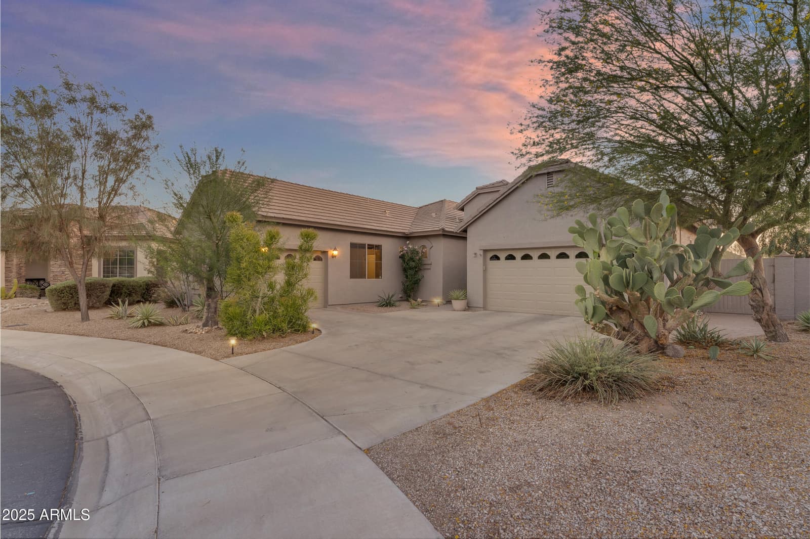 18199 W BUCKHORN Drive, Goodyear, AZ 85338 — photo 2 of 106