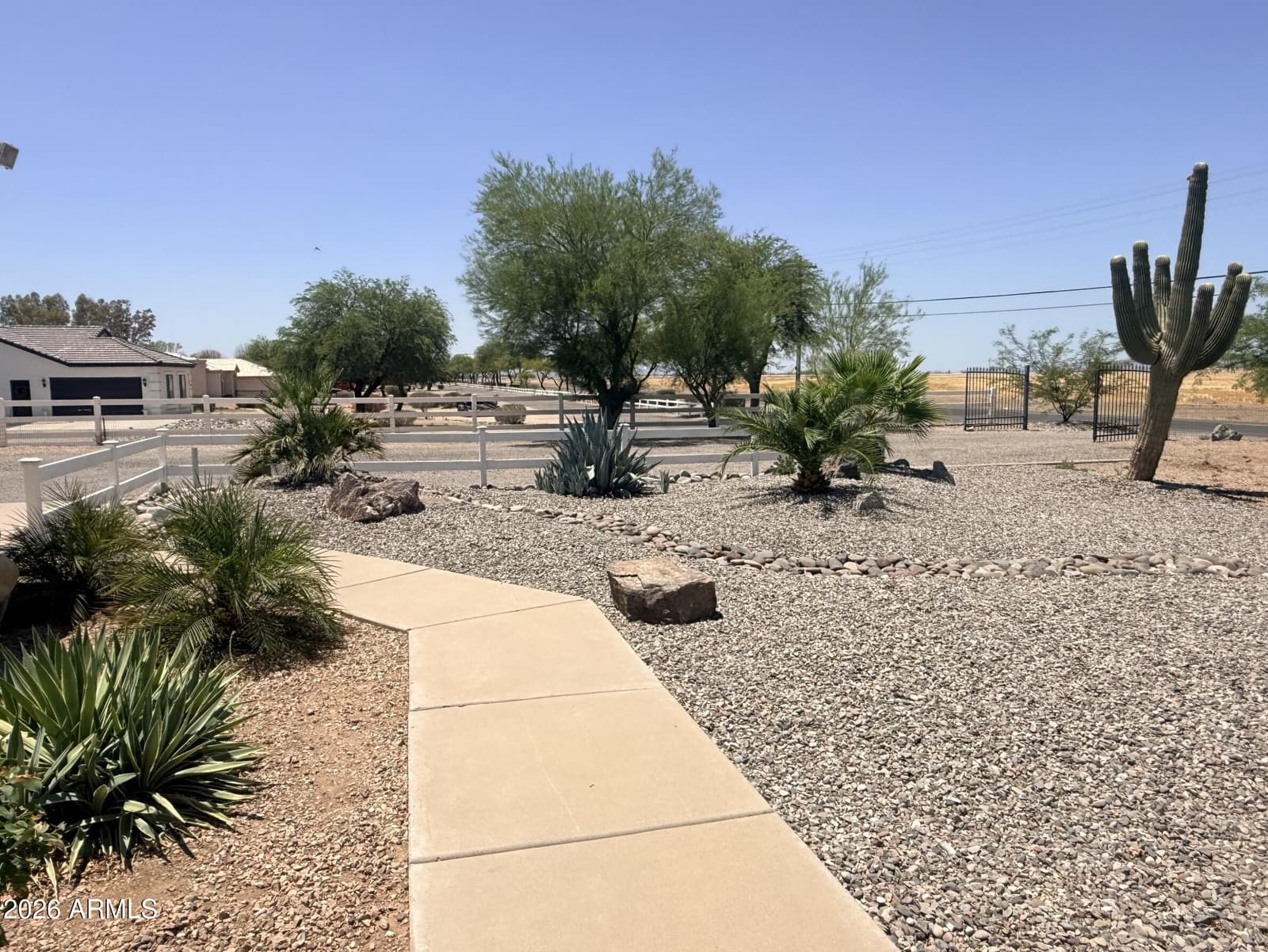 1201 E VAH KI INN Road, Coolidge, AZ 85128 — photo 8 of 70