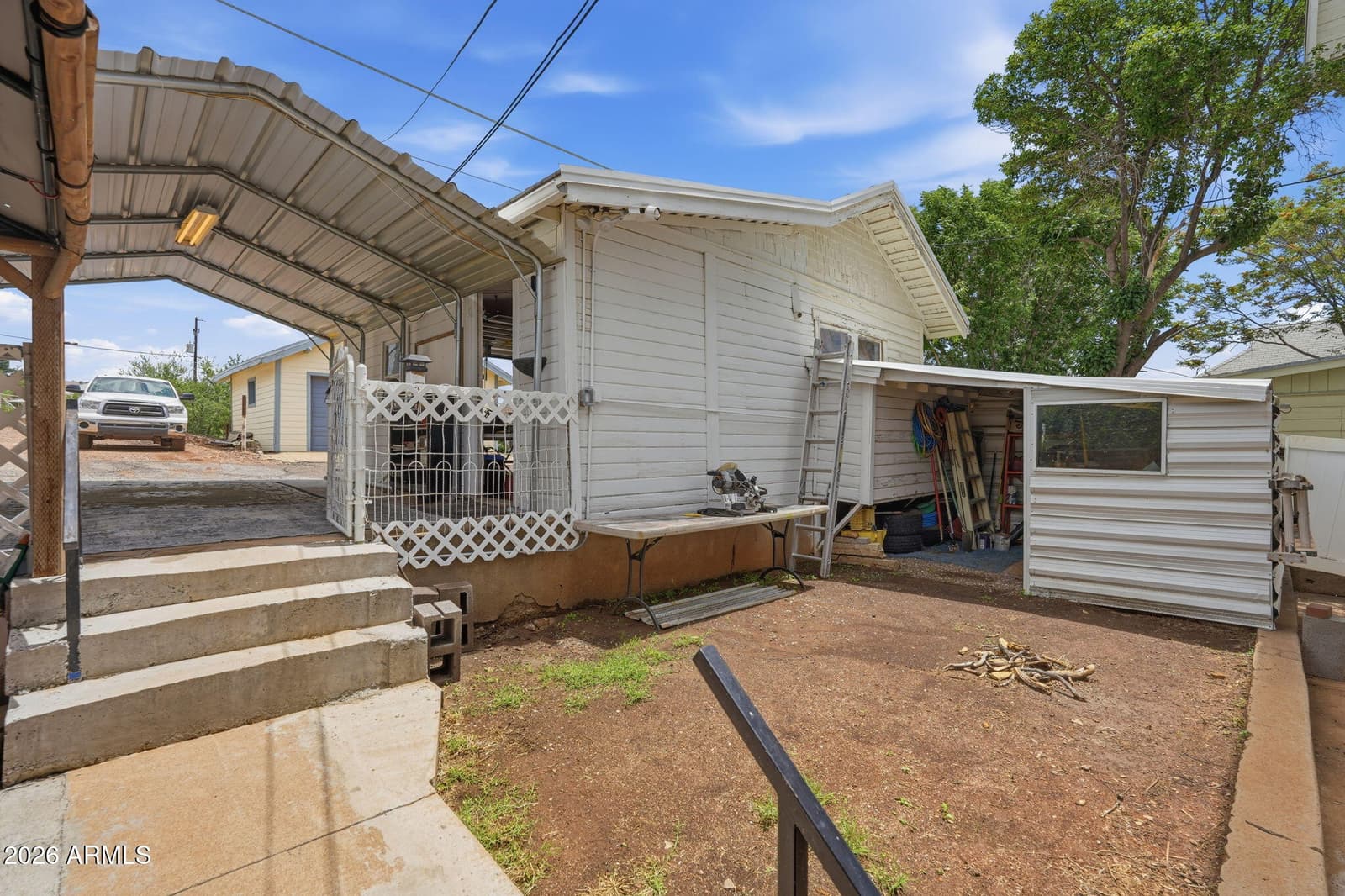 377 S SECOND Street, Globe, AZ 85501 — photo 10 of 83