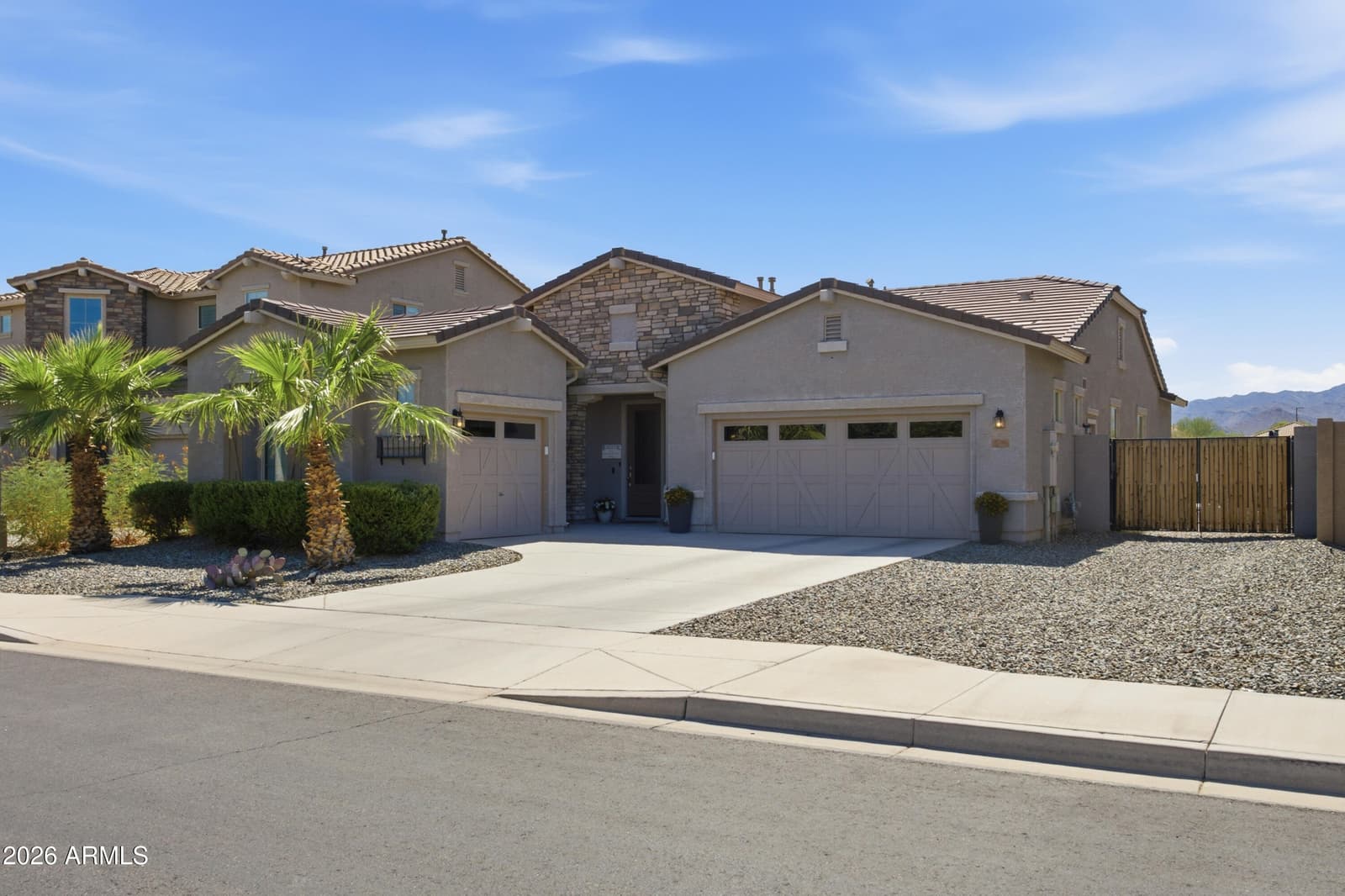 5316 N 190TH Drive, Litchfield Park, AZ 85340 — photo 3 of 51