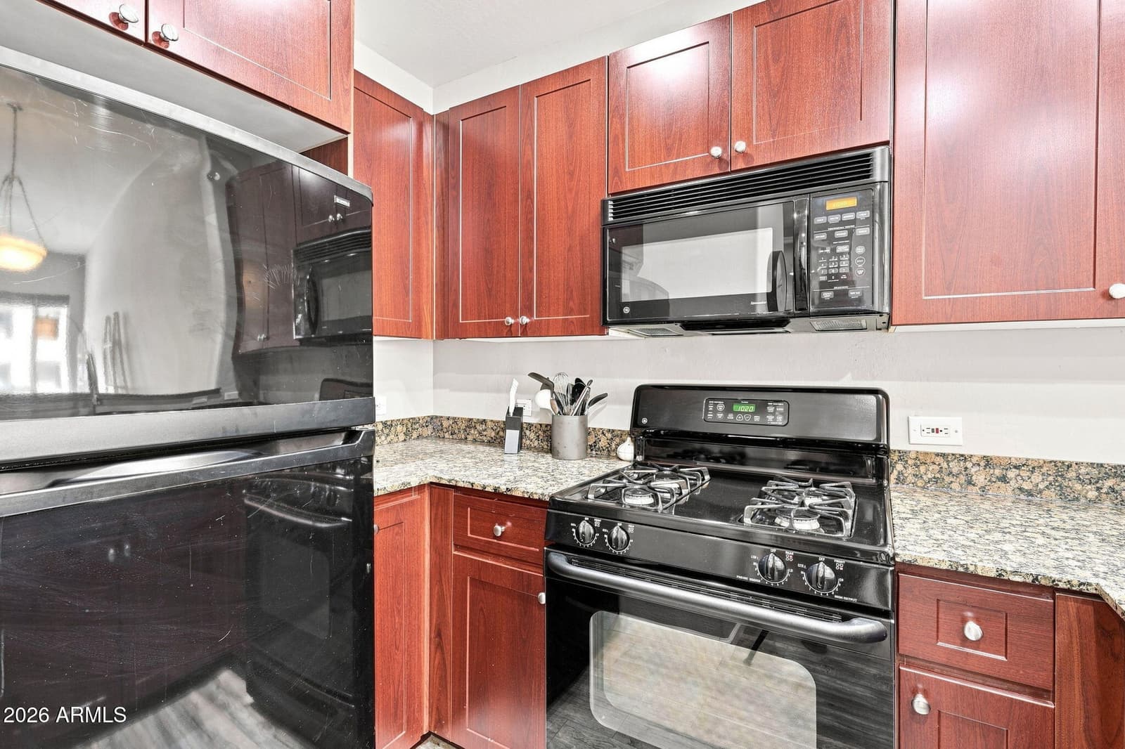 17 W VERNON Avenue 409, Phoenix, AZ 85003 — photo 11 of 32