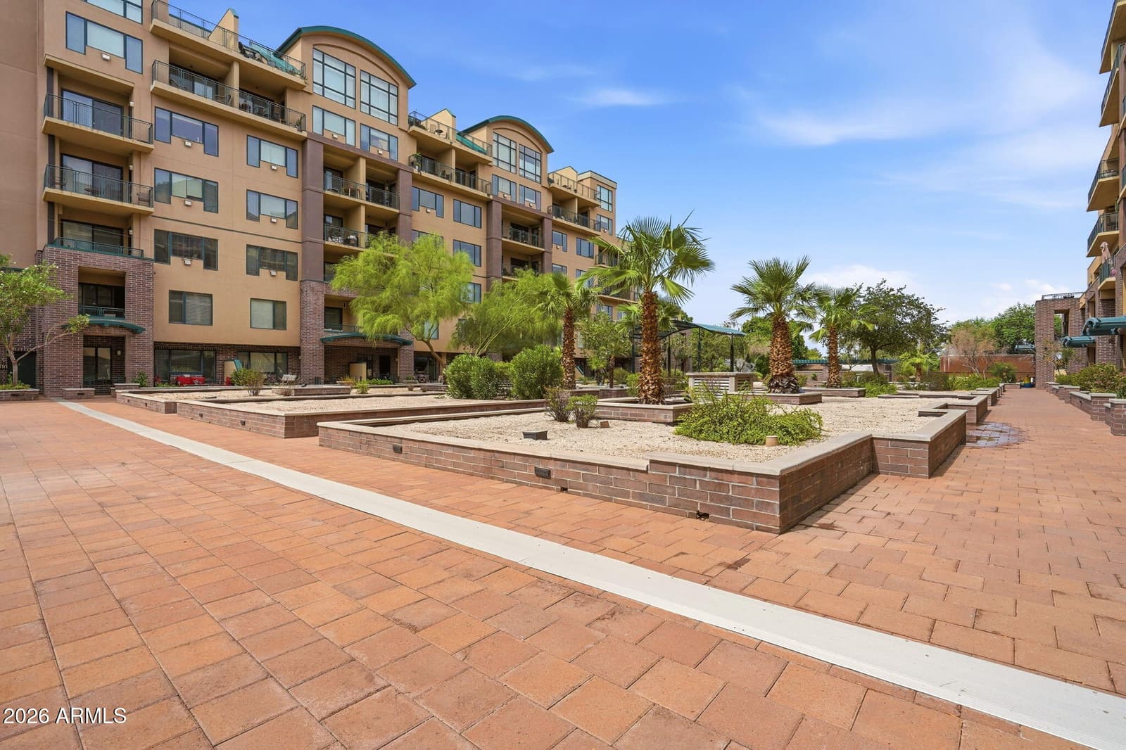 17 W VERNON Avenue 409, Phoenix, AZ 85003 — photo 20 of 32