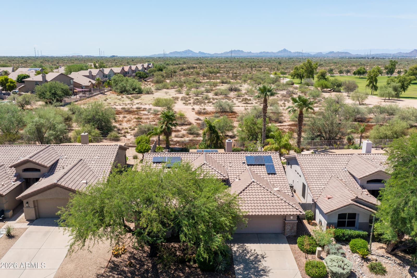 4409 E LARIAT Lane, Phoenix, AZ 85050 — photo 3 of 46