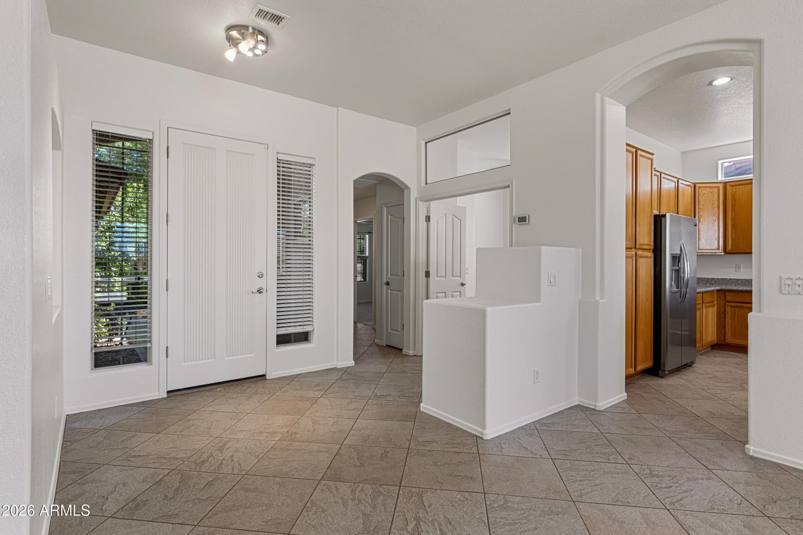 4409 E LARIAT Lane, Phoenix, AZ 85050 — photo 11 of 46