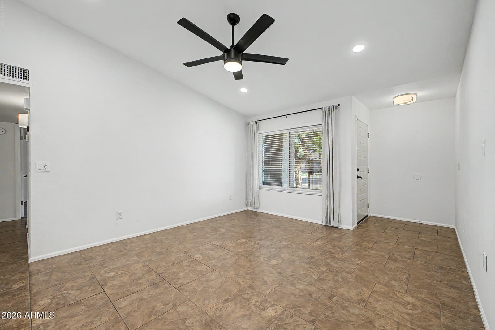 1612 W CHILTON Street, Chandler, AZ 85224 — photo 4 of 30