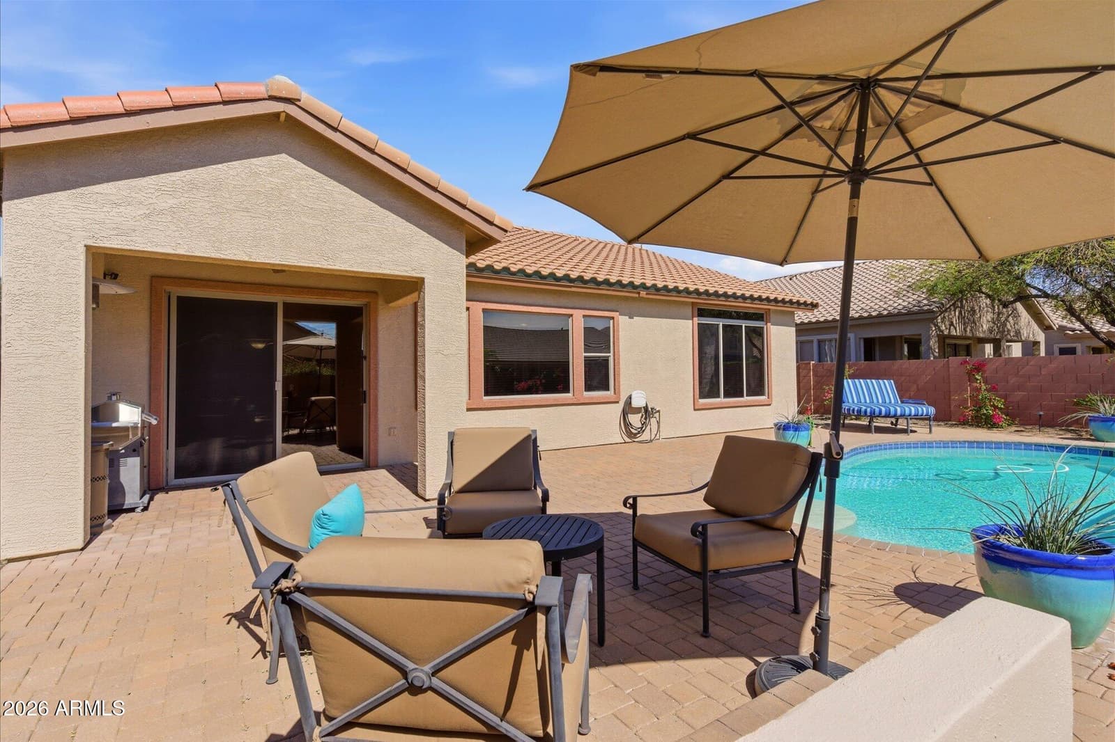 4821 E KIRKLAND Road, Phoenix, AZ 85054 — photo 20 of 28