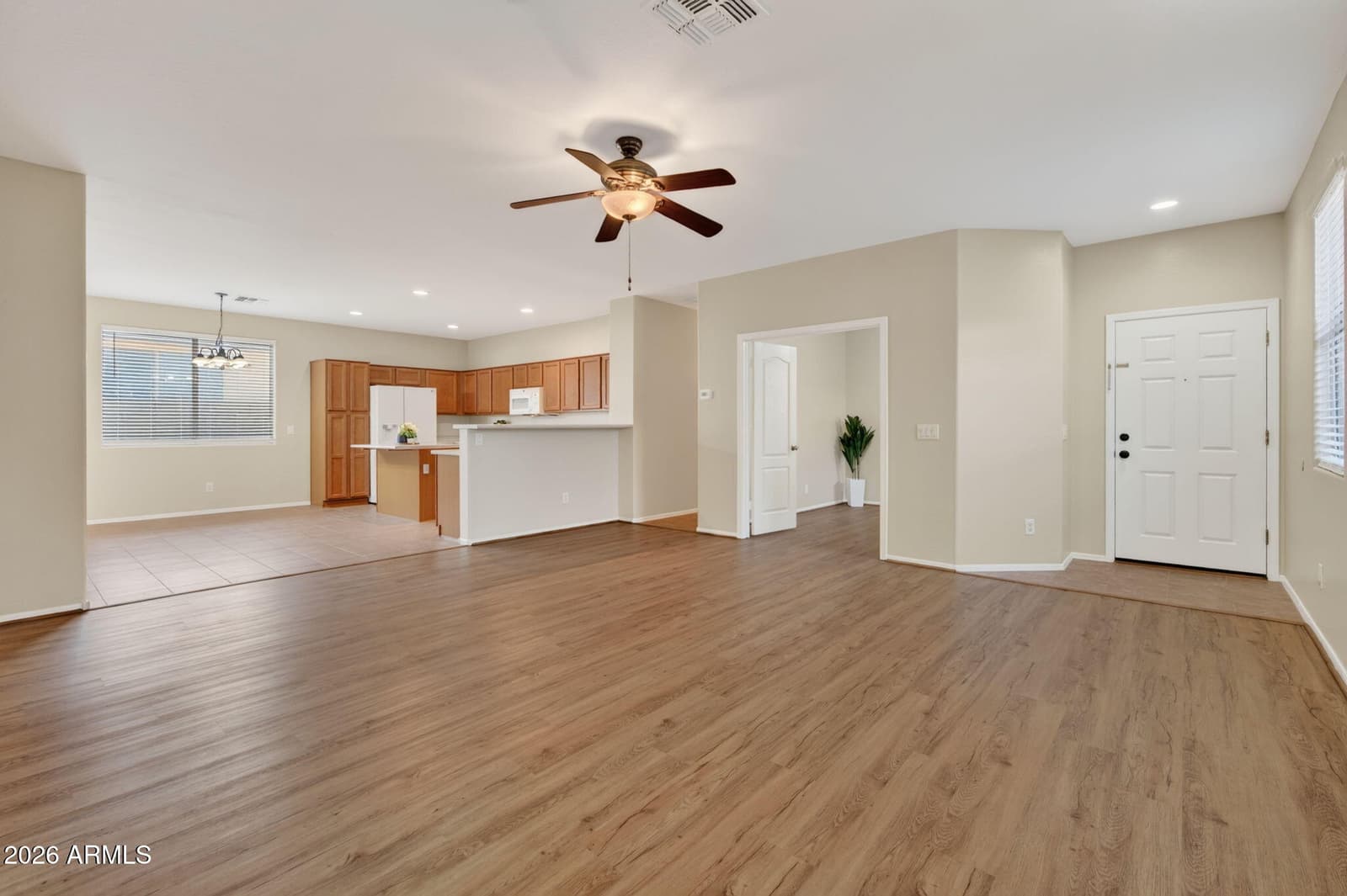 12533 W BIRD Lane, Litchfield Park, AZ 85340 — photo 6 of 36
