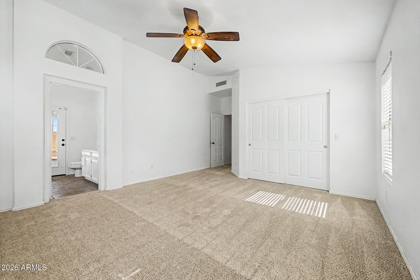 1566 E CHEYENNE Street, Gilbert, AZ 85296 — photo 11 of 21