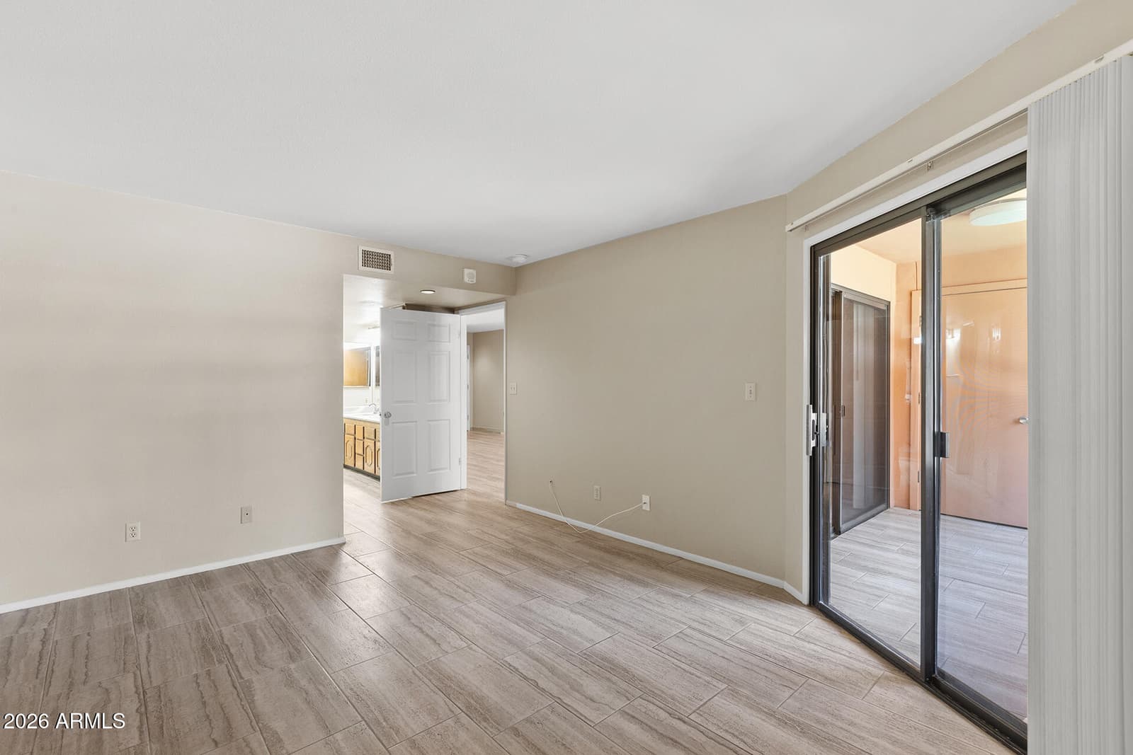 12212 N PARADISE VILLAGE Parkway S 206, Phoenix, AZ 85032 — photo 11 of 47