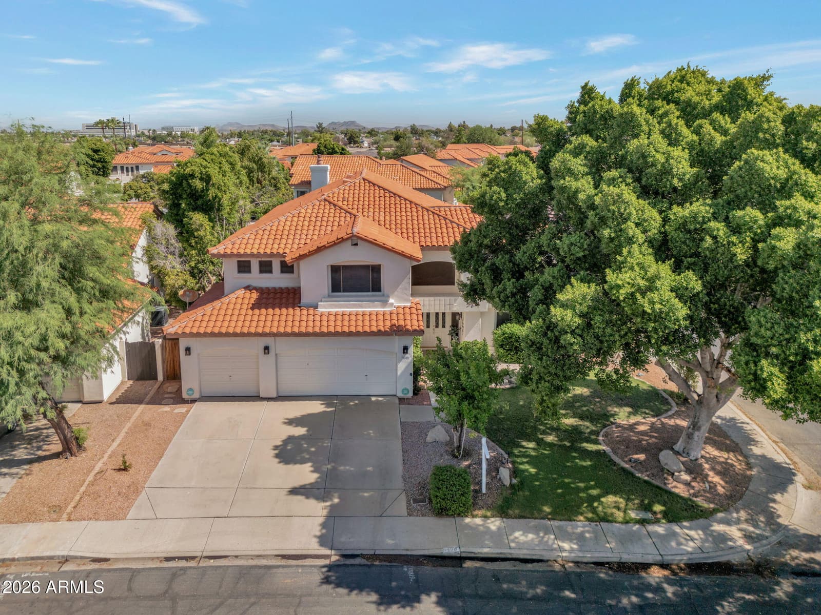 5420 W WETHERSFIELD Drive, Glendale, AZ 85304 — photo 1 of 38