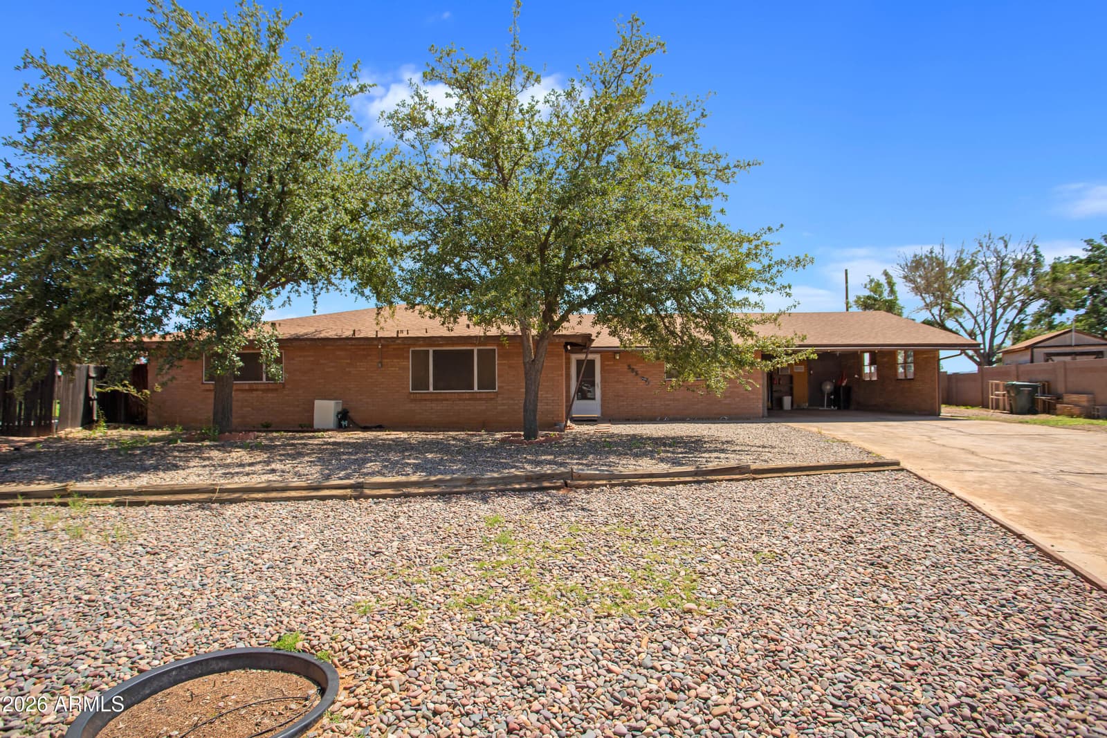 565 CIBOLA Way, Sierra Vista, AZ 85635 — photo 3 of 36