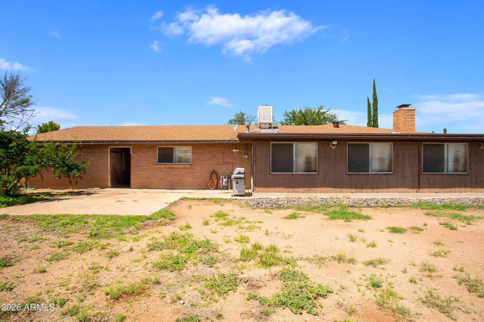 565 CIBOLA Way, Sierra Vista, AZ 85635 — photo 12 of 36