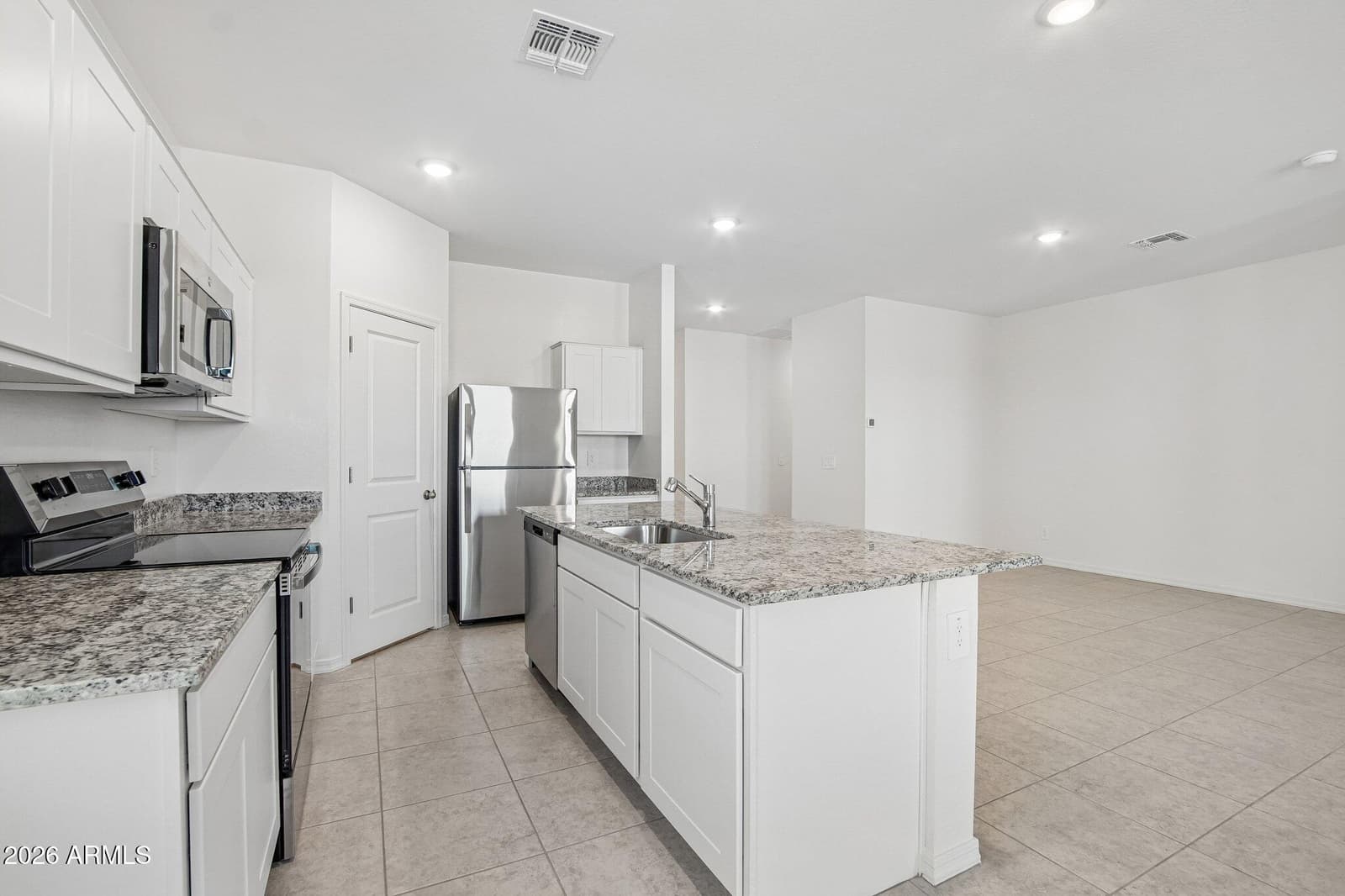 2503 E STEER Drive, San Tan Valley, AZ 85140 — photo 14 of 30