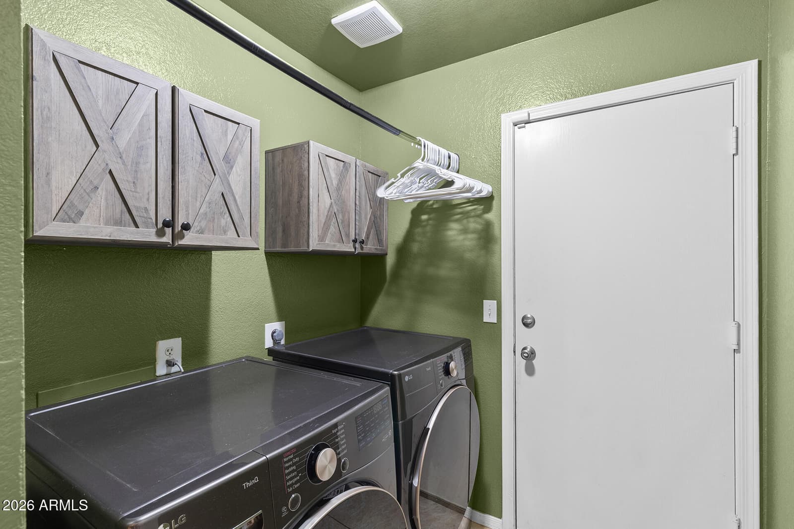 5018 W WIKIEUP Lane, Glendale, AZ 85308 — photo 15 of 32