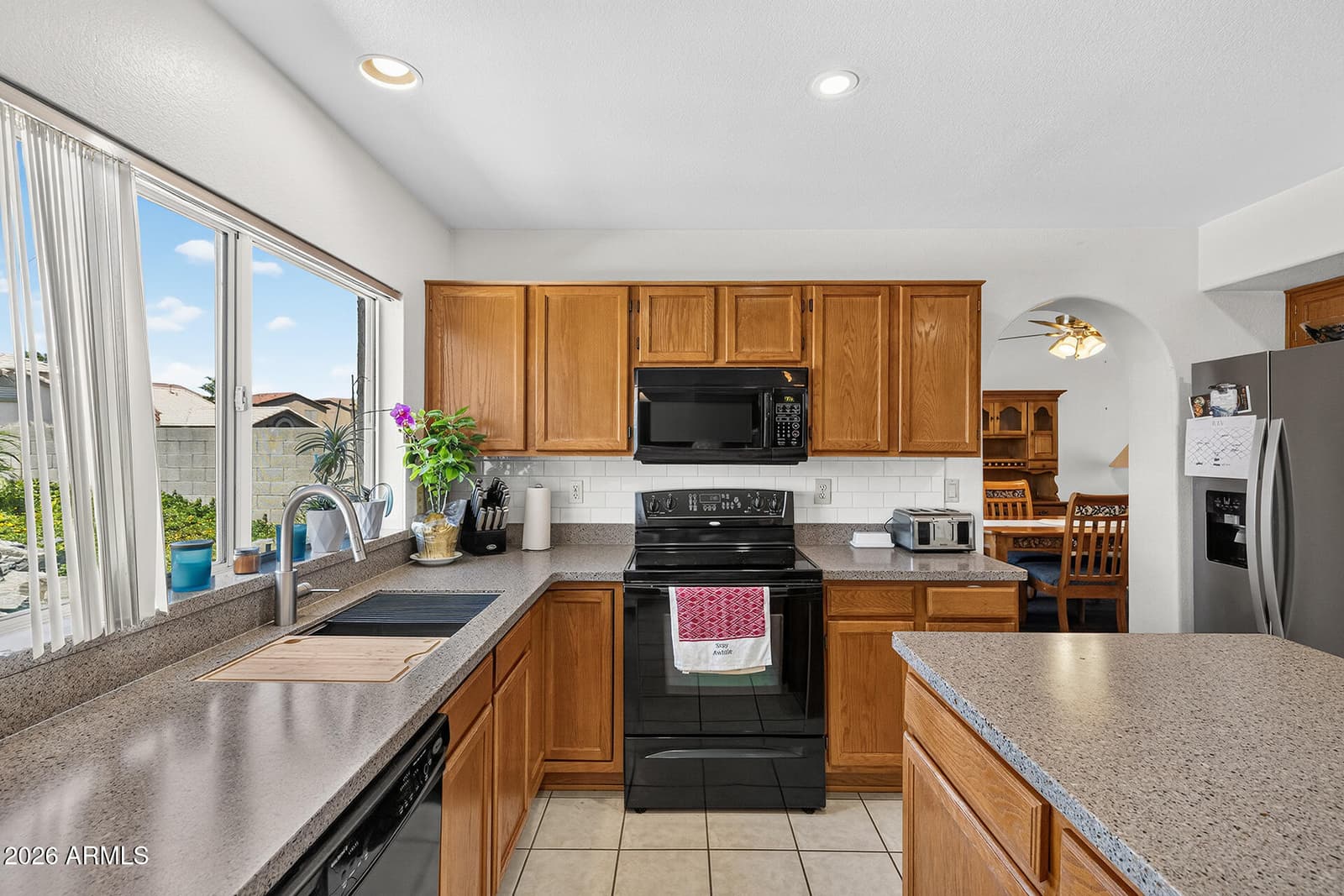 8764 W COLUMBINE Drive, Peoria, AZ 85381 — photo 15 of 42