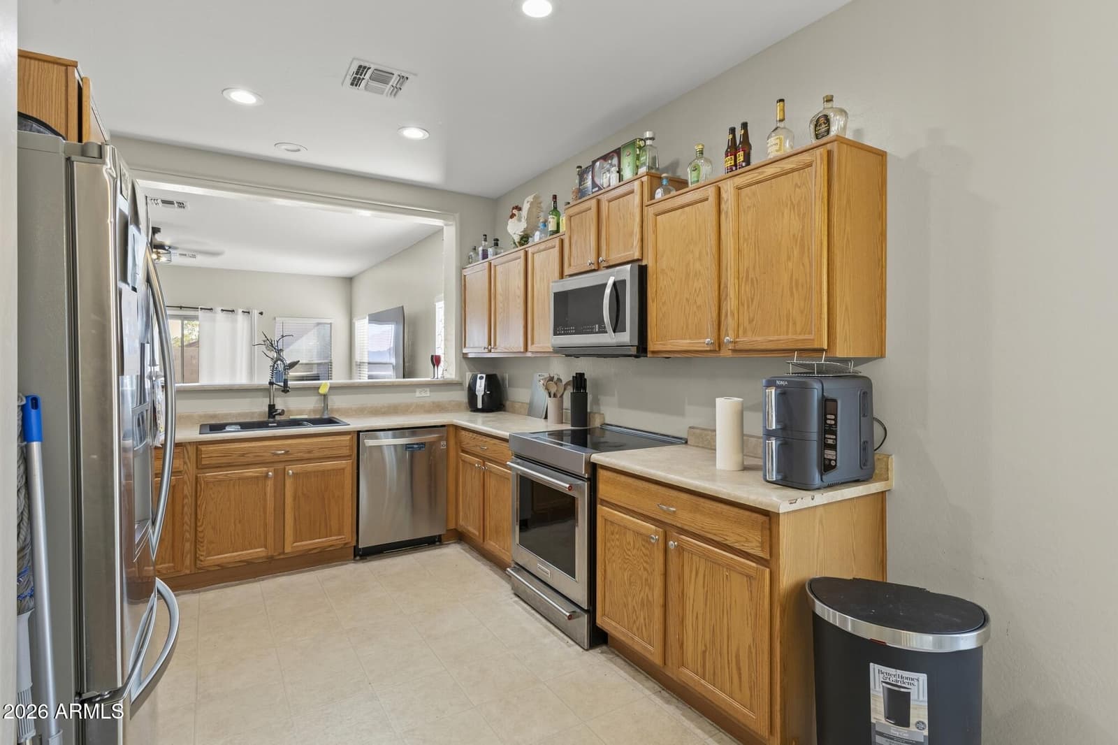 17211 W SAGUARO Lane, Surprise, AZ 85388 — photo 4 of 29